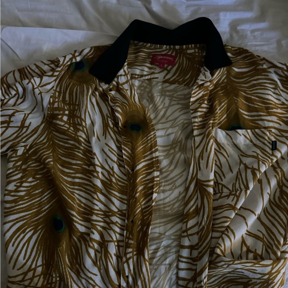 Supreme Peacock Shirt - Large in Gold - Picture 5 of 5
